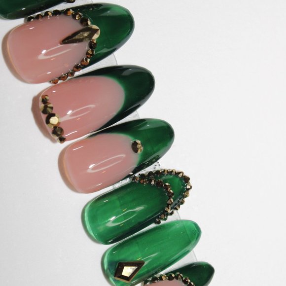 Green and Gold Press On Nails - 20pc - Picture 4 of 8